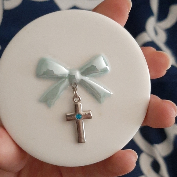 "My 1st Rosary" container and rosary - Picture 2 of 5